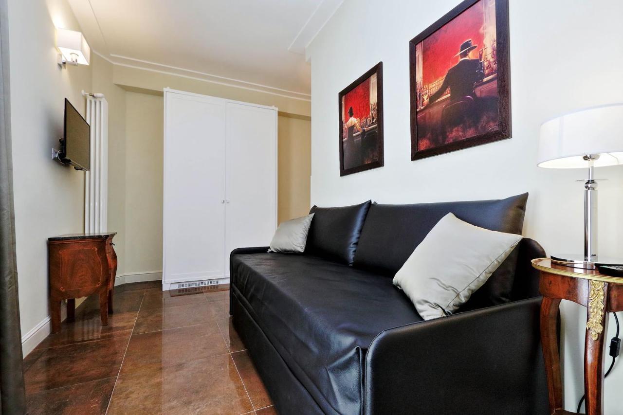 Piazza Venezia Grand 2* Rom