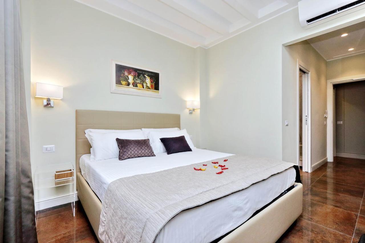 Piazza Venezia Grand 2* Rom